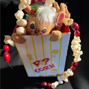 Annalee Christmas Mouse in Popcorn Box